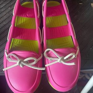 Used in excellent condition. Very comfortables shoes .